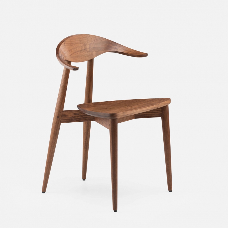 Manta Dining Chair door Matthew Hilton - Suite Wood