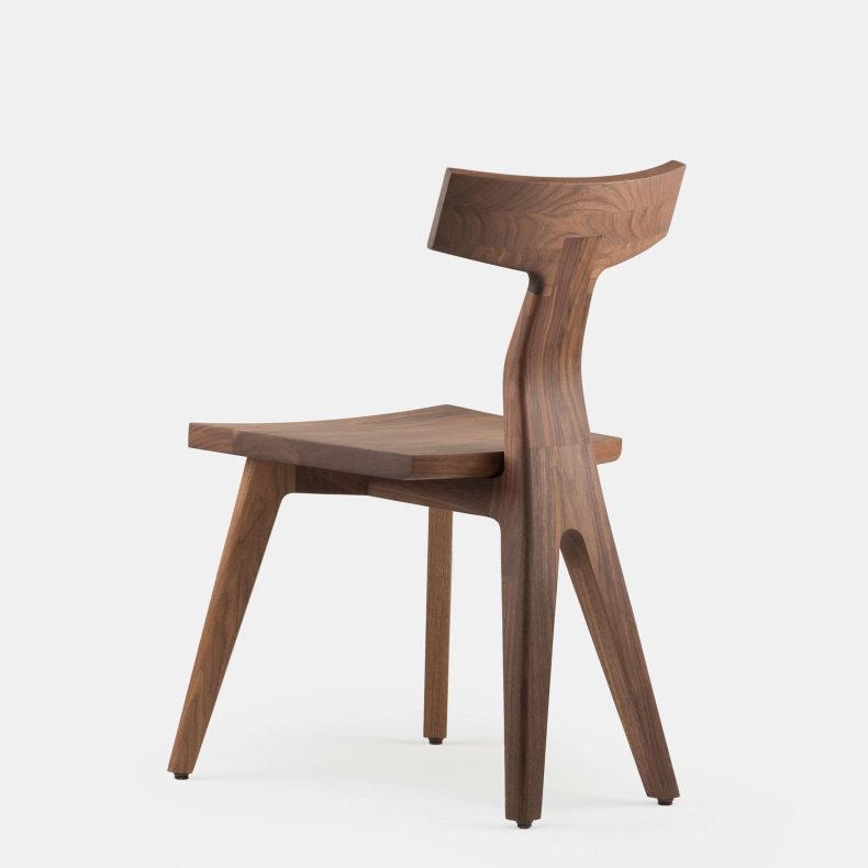 Fin Dining Chair door Matthew Hilton - Suite Wood