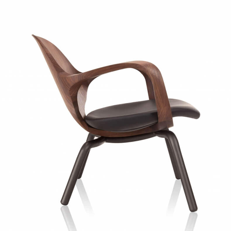 Clad Lounge Chair door Jader Almeida voor Sollos