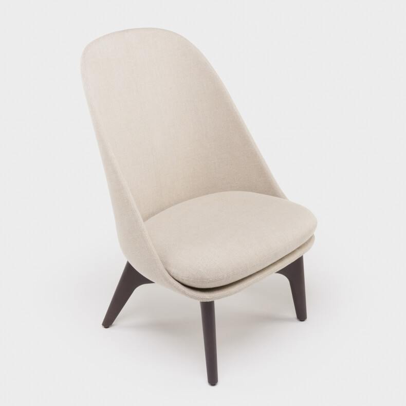 Solo Lounge Chair door Neri & Hu in bruin gebeitst essenhout en linnen