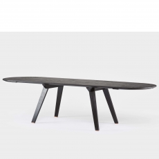 Together Extending Table door Studioilse in zwart gebeitst essenhout