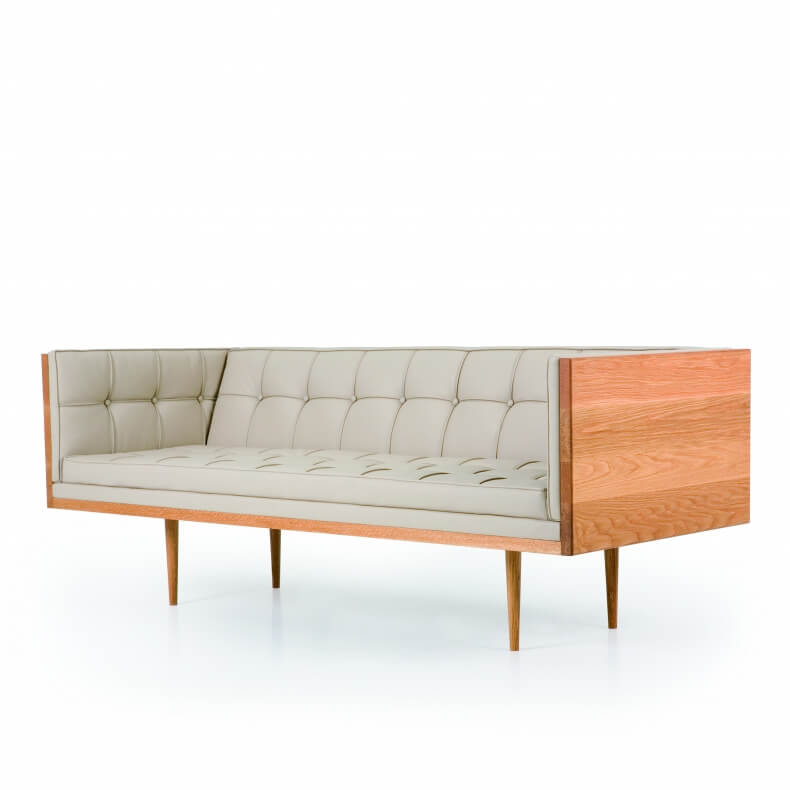 Box Sofa in oak and dune leather