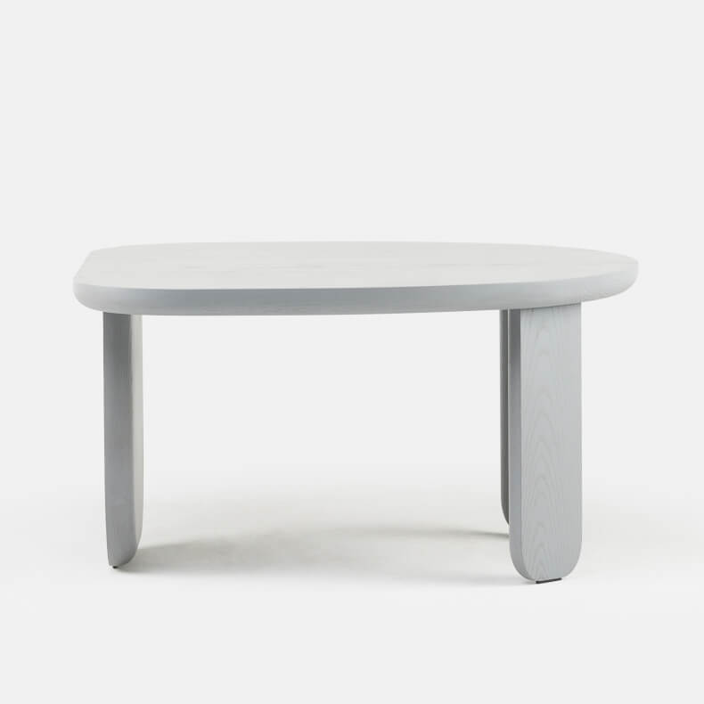 Kim Side Table door Luca Nichetto in grijs gebeitst essenhout